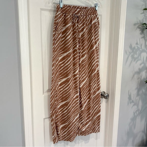 A New Day Tan Zebra Print Wide Legged Linen Blend Pants Women Size XS Pockets - Picture 9 of 14